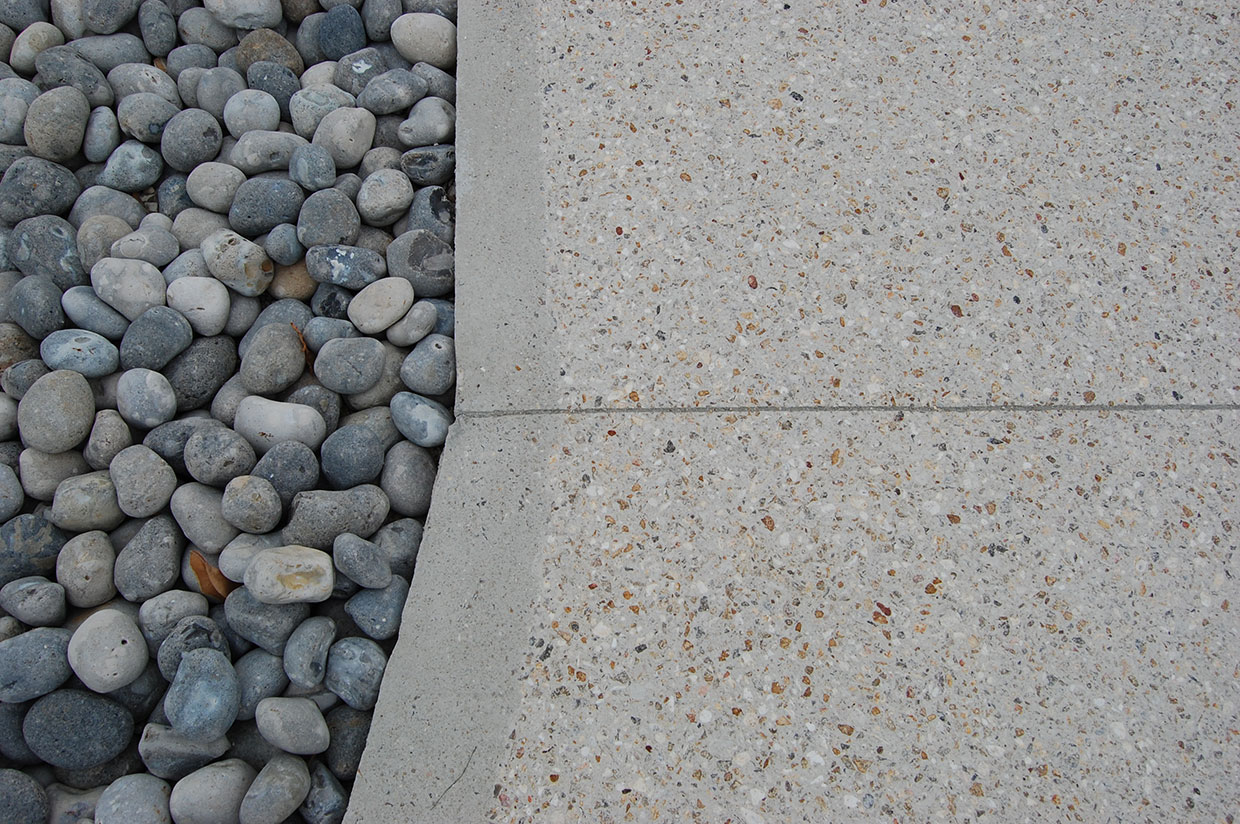Sol et Mur Déco - Béton bouchardé ciment blanc avec joint